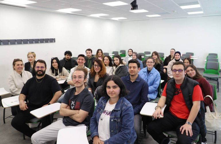 dijital-dunyada-one-cikmanin-yolu-seo-yu-kesfet